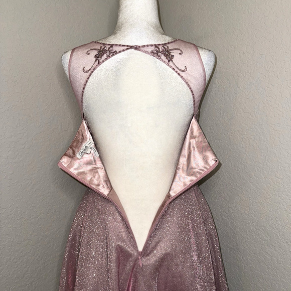 WHITE by SOIEBLU Homecoming Prom Quinceanera Dress Pink Iridescent Size Small - Picture 4 of 11